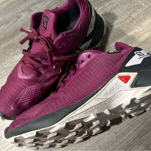 Salomon running shoes girl’s 5